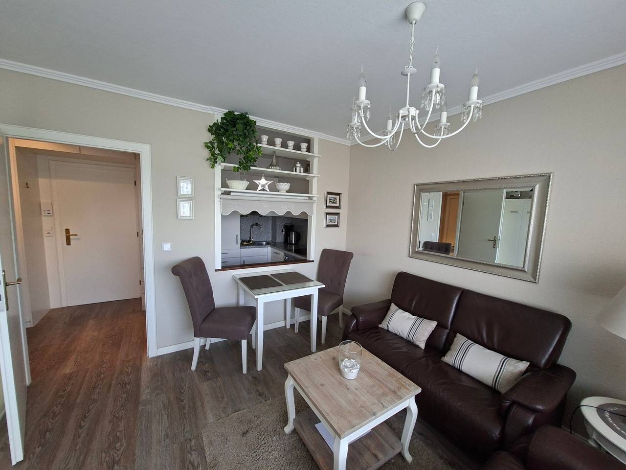 Entire apartment, Apartment 'Haus Nordland 17' with Balcony and Wi-Fi in Westerland, Sylt (Gemeinde)
