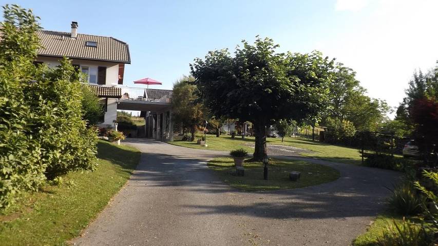 Casa de huéspedes para 4 personas, con jardín - 1