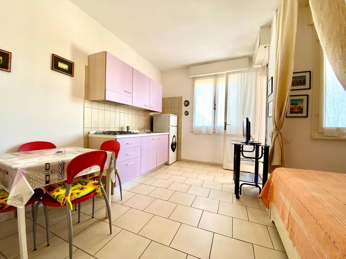 Gîte pour 4 personnes, avec jardin à Lido delle Nazioni - 3