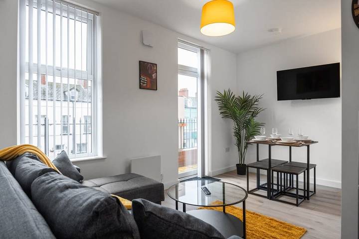 Apartment for 5 people, child-friendly in Belfast
