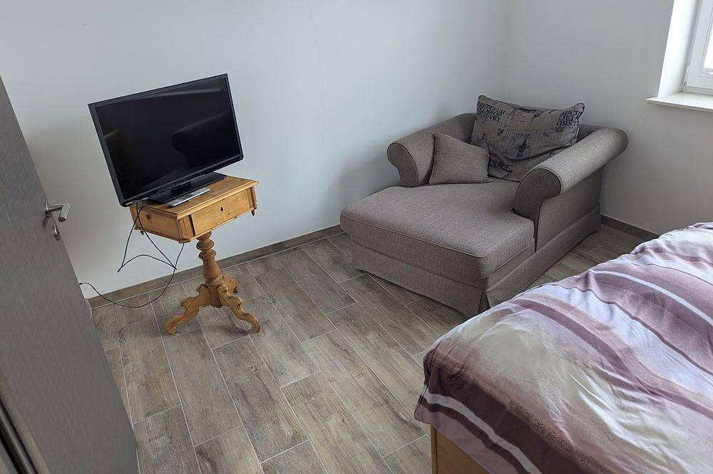 Ferienhaus Magnolia Möhlenwarf - Wintergarten und Garten 4 Personen + Haustier in Weener, Emsland