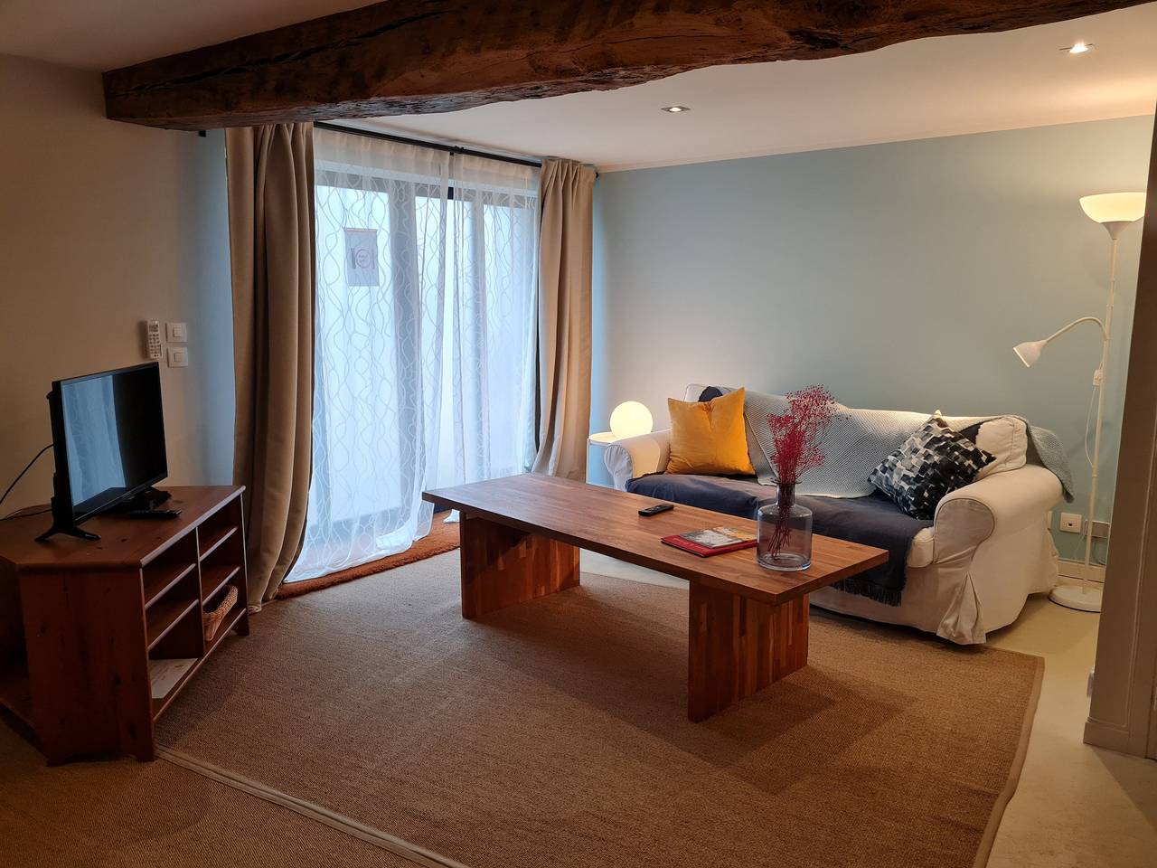 Maison charmante rénovée avec jardin près de Fontainebleau et de la forêt d'Orléans in Beaune-la-Rolande, Région de Pithiviers