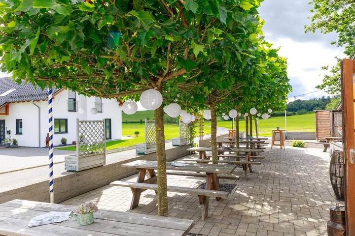 Ferienwohnung für 2 Personen, mit Sauna und Ausblick sowie Garten in Gillenfeld - 3