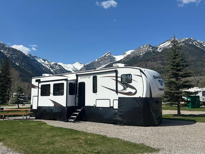 Camping voor 4 personen, met uitzicht en tuin in Canada