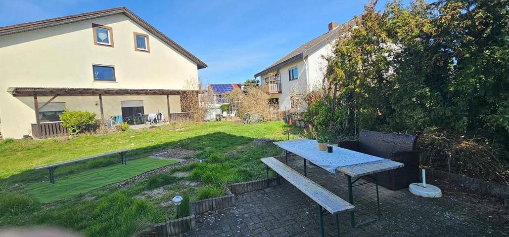 Ferienwohnung für 4 Personen, mit Balkon und Terrasse sowie Garten in Ketsch - 2