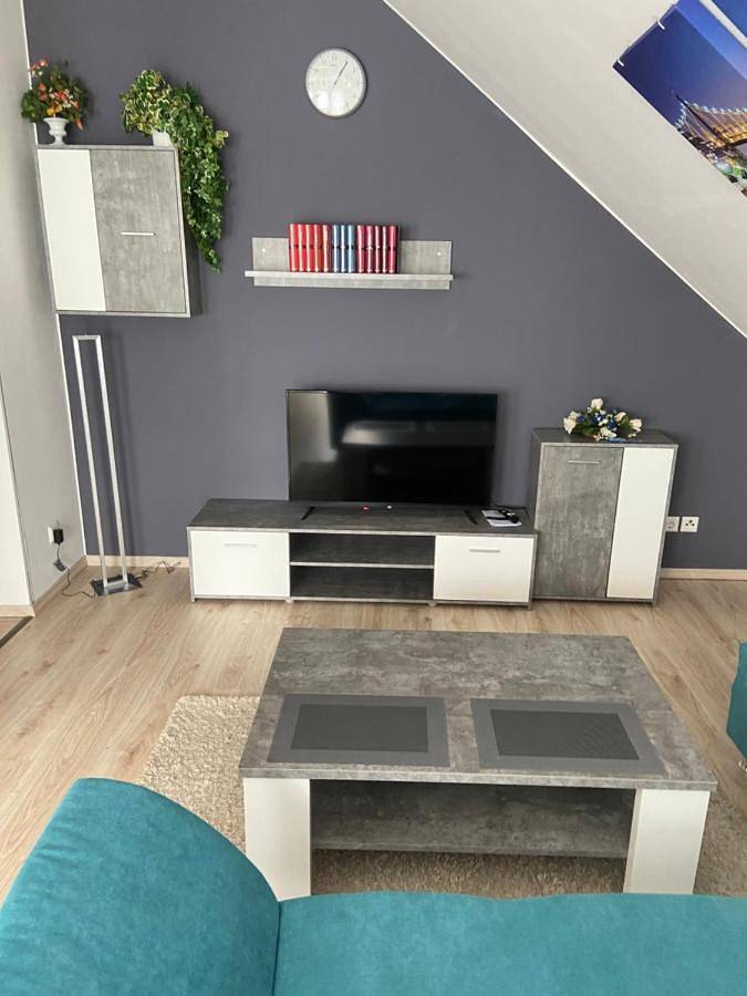 Gîte pour 4 personnes, avec balcon ainsi que jardin et vue dans Langgons