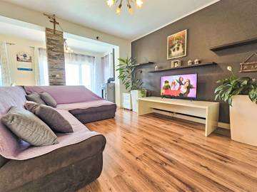 Ferienhaus für 15 Personen in Dubrava kod Šibenika, Šibenik-Knin, Bild 4