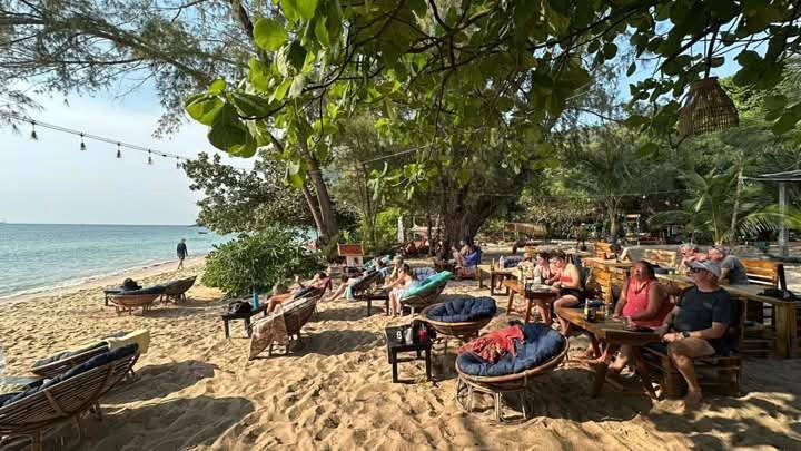 Paradise Sunset Beach in Koh Kong