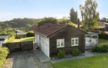 Ferienhaus für 6 Personen, mit Terrasse und Garten in Kelstrup Strand