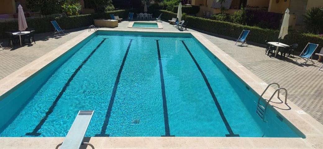 Appartamento per 6 persone, con Balcone e Terrazza nonché Giardino e Piscina a Santa Severa
