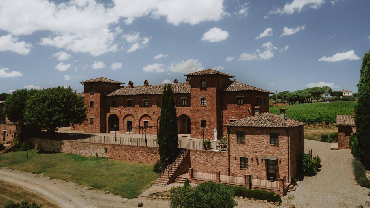 Appartamento intero, Agriturismo Terra Rossa in Montepulciano, Siena e dintorni