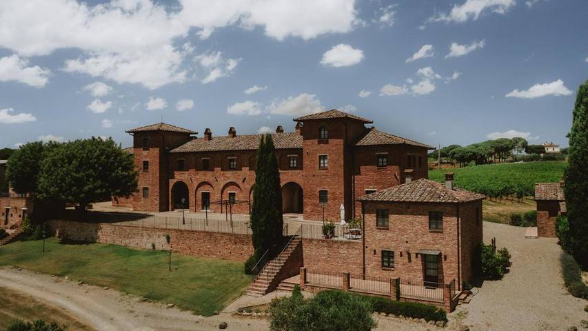 Geheel appartement, Apartment with Mountain View in Montepulciano, Provincie Siena