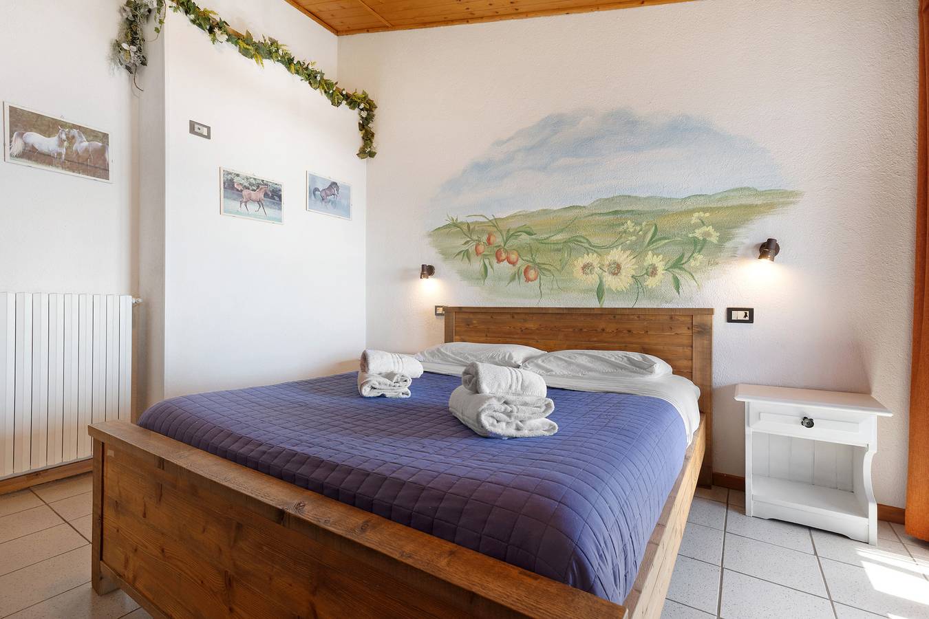 Room 'Matrimoniale Con Balcone' with Lake View, Shared Garden and Wi-Fi in Toscolano-Maderno, Garda-Fjellene