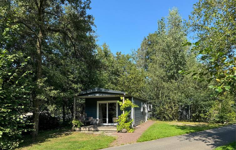 Ferienhaus für 4 Personen, mit Terrasse und Garten in Friesland - 2