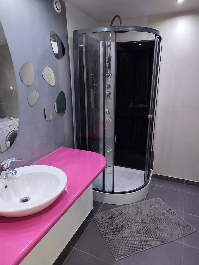 Maison d’hôte pour 2 personnes, avec jacuzzi et terrasse à Cassis - 4