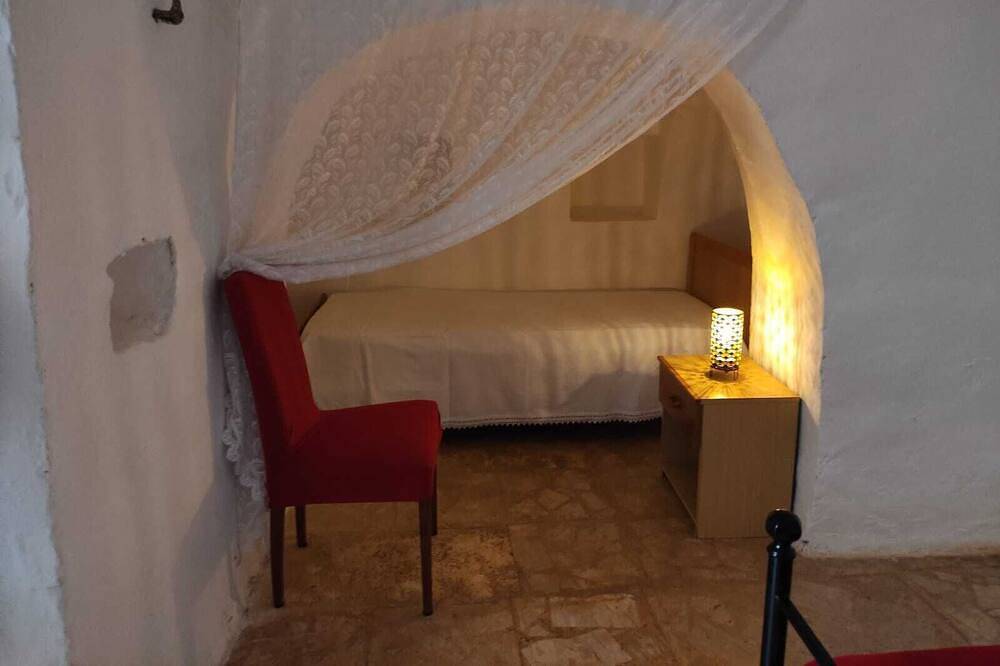 Trullo per 6 Persone in Ceglie Messapica, Valle D'Itria