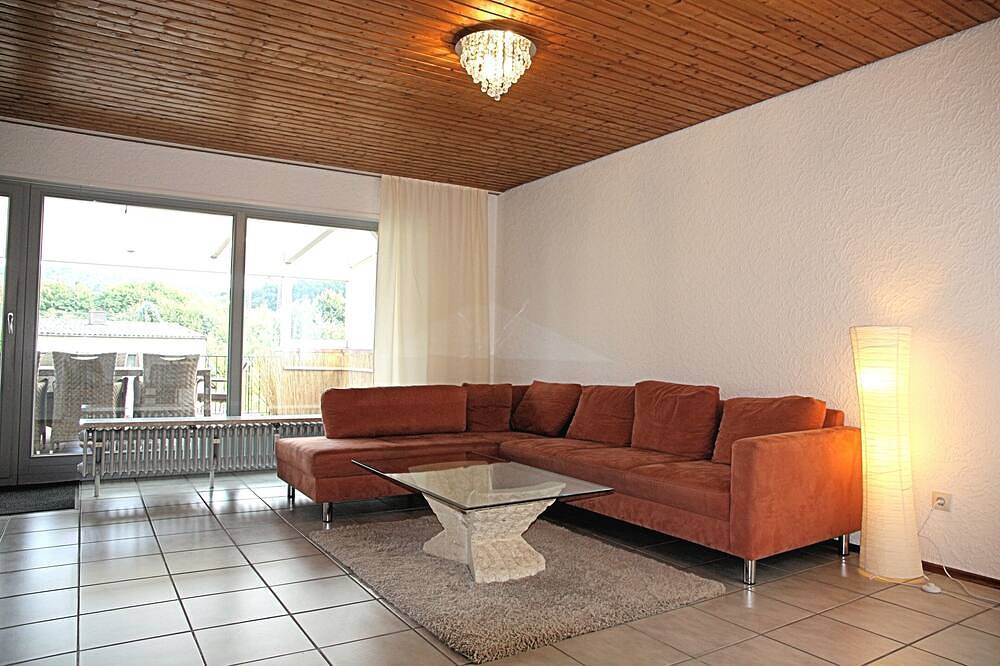 Ganze Wohnung, Tlf near Ramstein Air Base in Kaiserslautern, Saar-Nahe-Bergland