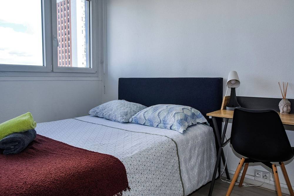 Appartement entier, Appartement spacieux proche de Paris et l'aéroport Charles De Gaulle in Sevran, Seine-Saint-Denis