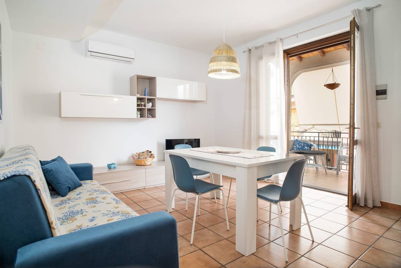 Ganze Wohnung, Ferienwohnung 'La Casa Di Terry' mit Balkon und Klimaanlage in Acireale, Catania Provinz