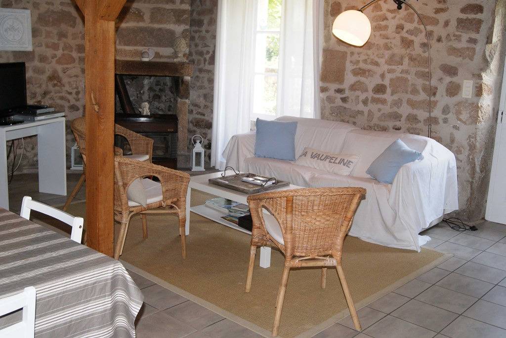 Gîte Bleu - Le Domaine de Vaupeline, Creuse in Saint-Pardoux-Morterolles, Parc Naturel Régional de Millevaches en Limousin