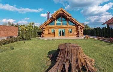 Maison d’hôte pour 9 personnes, avec sauna ainsi que jardin et vue dans Slavonie