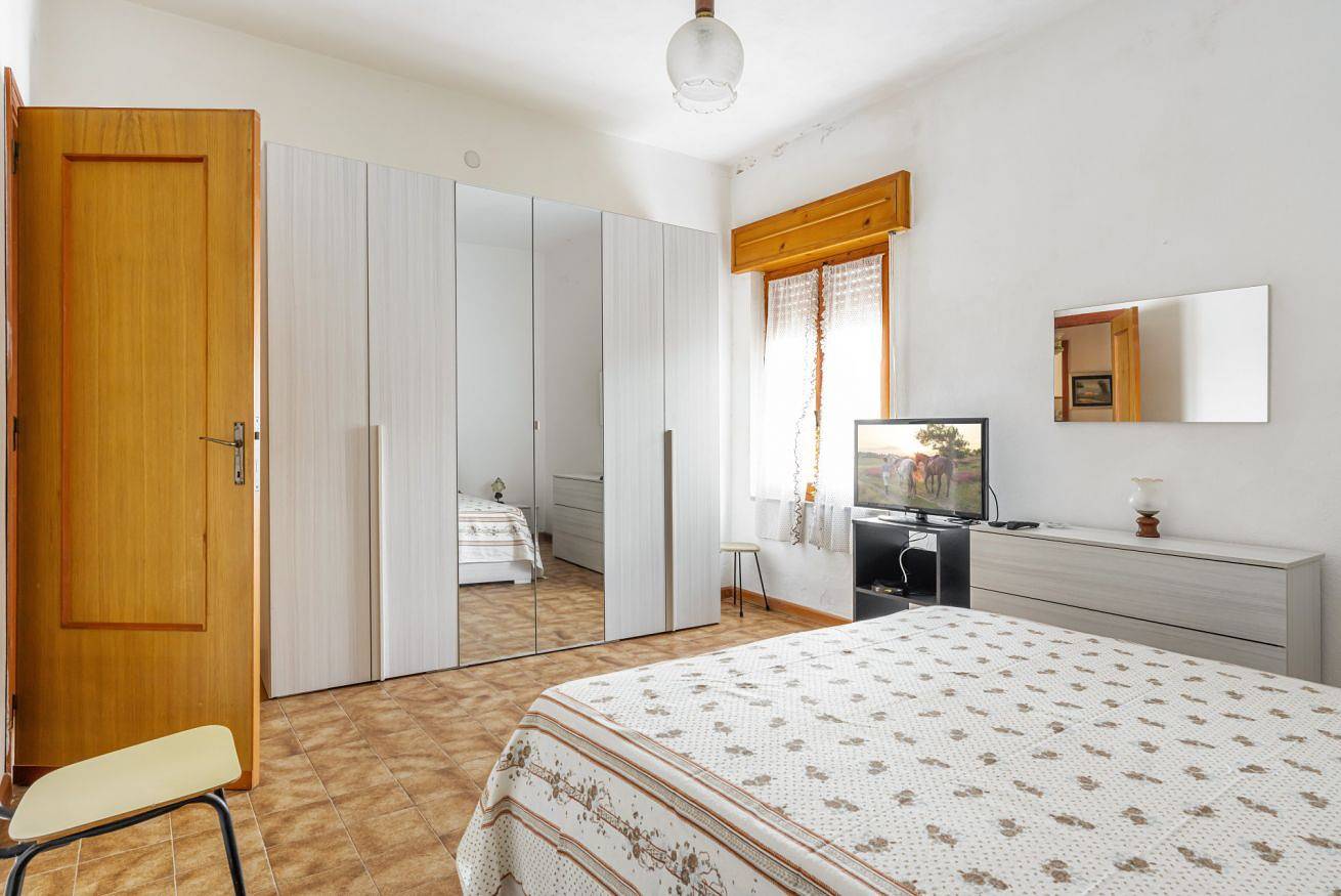 Appartamento intero, Spiaggia di Buggerru-Roomy Apartment with Balcony! in Buggerru, Costa Verde (Sardegna)