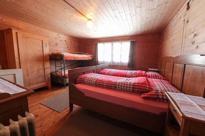 Ganze Wohnung, Aschüel, (St. Antönien), aschueel_stantoenien in St. Antönien, Rätikon Gebirgsgruppe