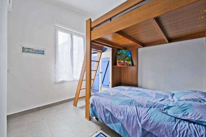 Gîte pour 5 personnes, avec terrasse et vue à Brunoy - 4