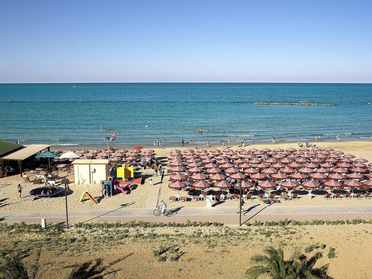 Ganze Wohnung, Residence Roseto, Pool, Seaview, Abruzzo - Casa Del Mar in Teramo Provinz