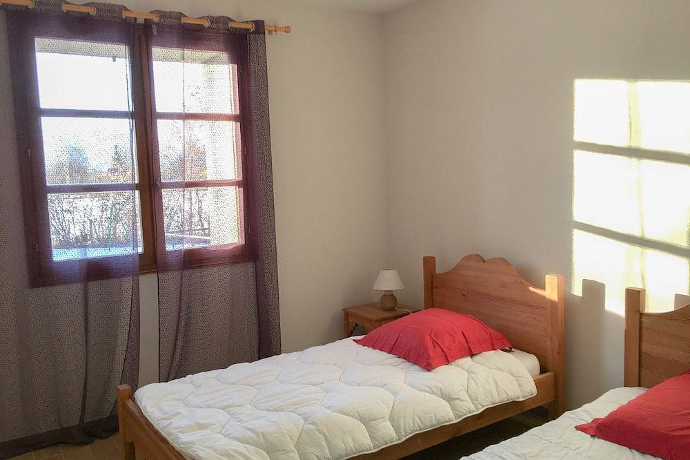 Chalet mit 5 Schlafzimmern in einer natürlichen Umgebung in Chabottes, Ecrins National Park in Chabottes, Nationalpark Écrins