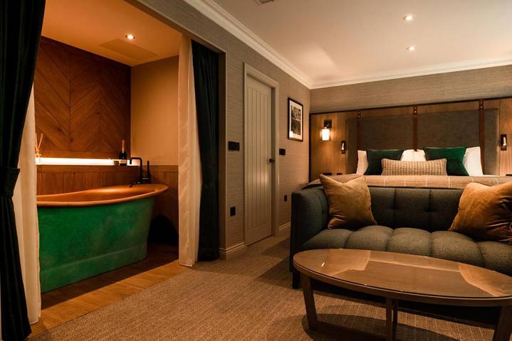 Holiday rental for 2 people, with Balcony and Terrace as well as Hot tub in Ashbourne