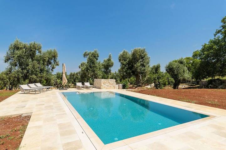 Villa per 7 persone, con giardino in Carovigno