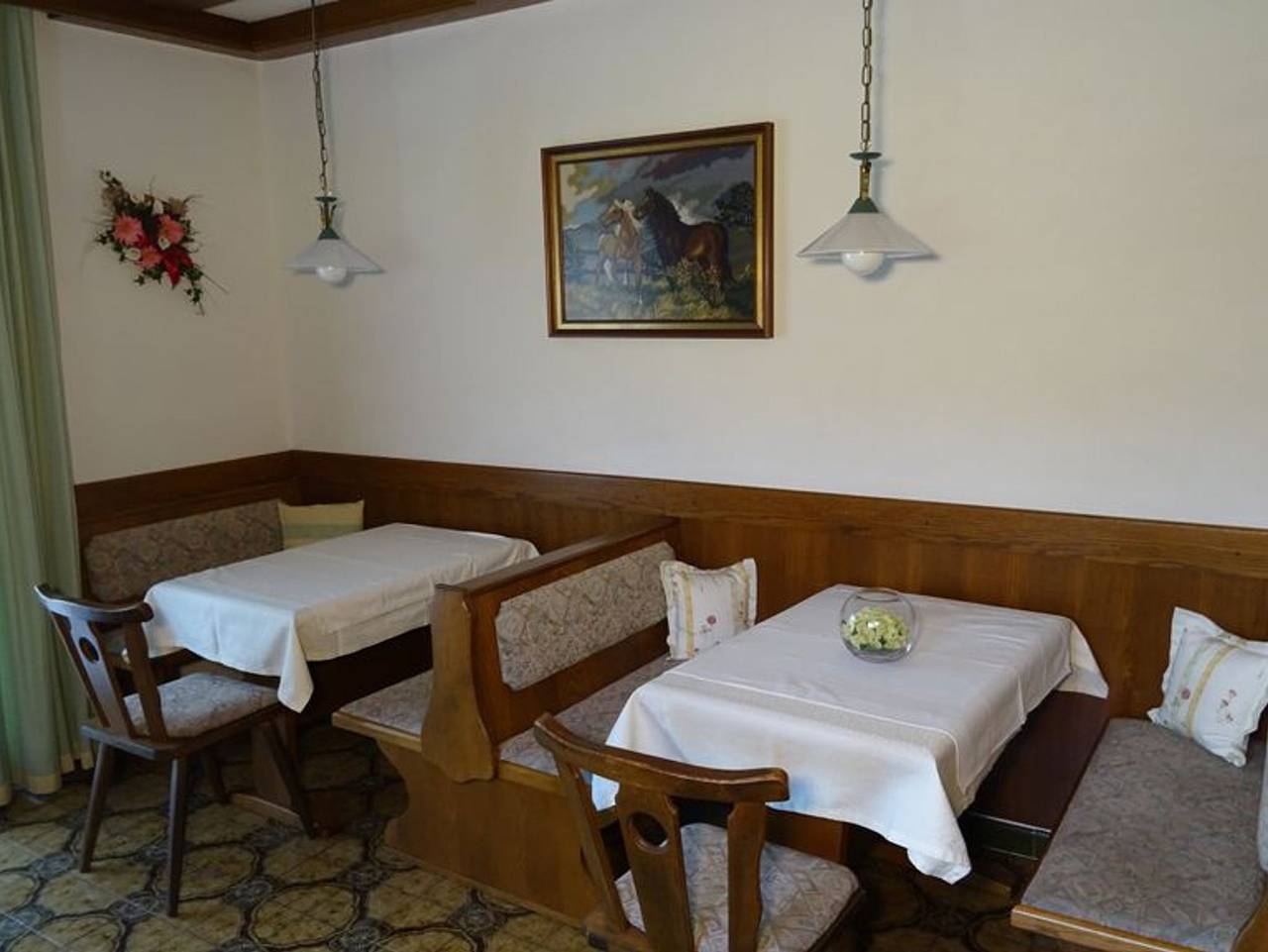 Gästehaus Pichler - Doppelzimmer mit Balkon 2 in Salzkammergut-Berge, Sankt Lorenz