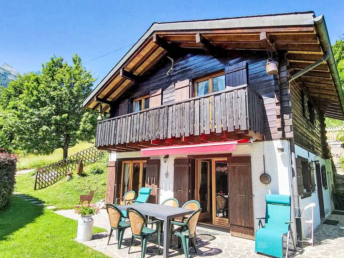 Chalet für 7 Personen, mit Balkon und Terrasse sowie Garten in Ovronnaz