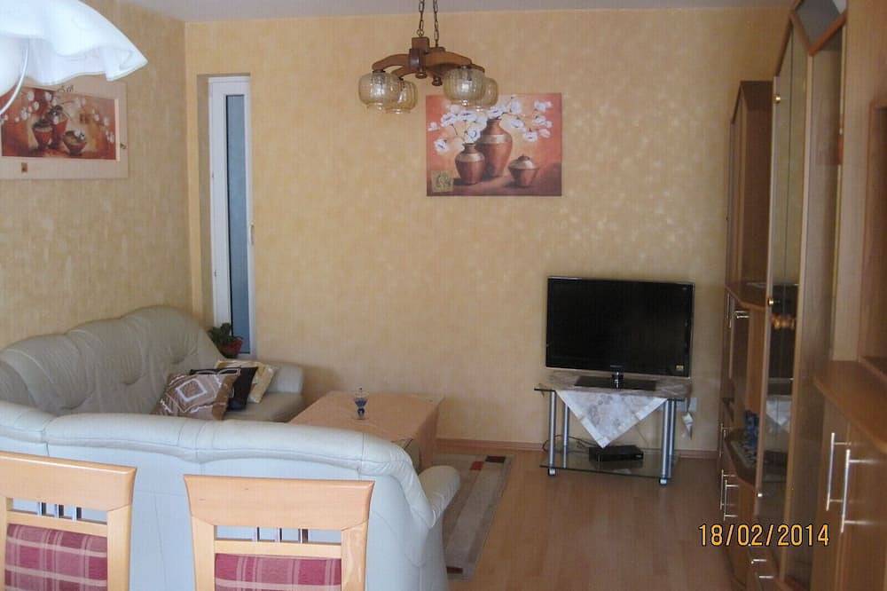 Ganze Wohnung, Ruhige Familienfreundliche Wohnung in Waldrandnähe . in Illingen, Saar-Nahe-Bergland