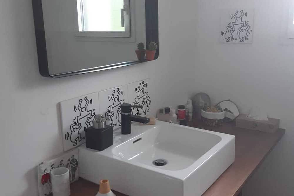 150m² house with views of the countryside and the Golfe du Morbihan in Baden, Côte des Mégalithes