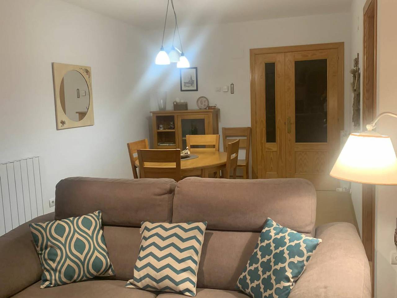 Entire apartment, Modern Apartment with Terrace and Pool in Jaca in Jaca, Spanish Pyrenees