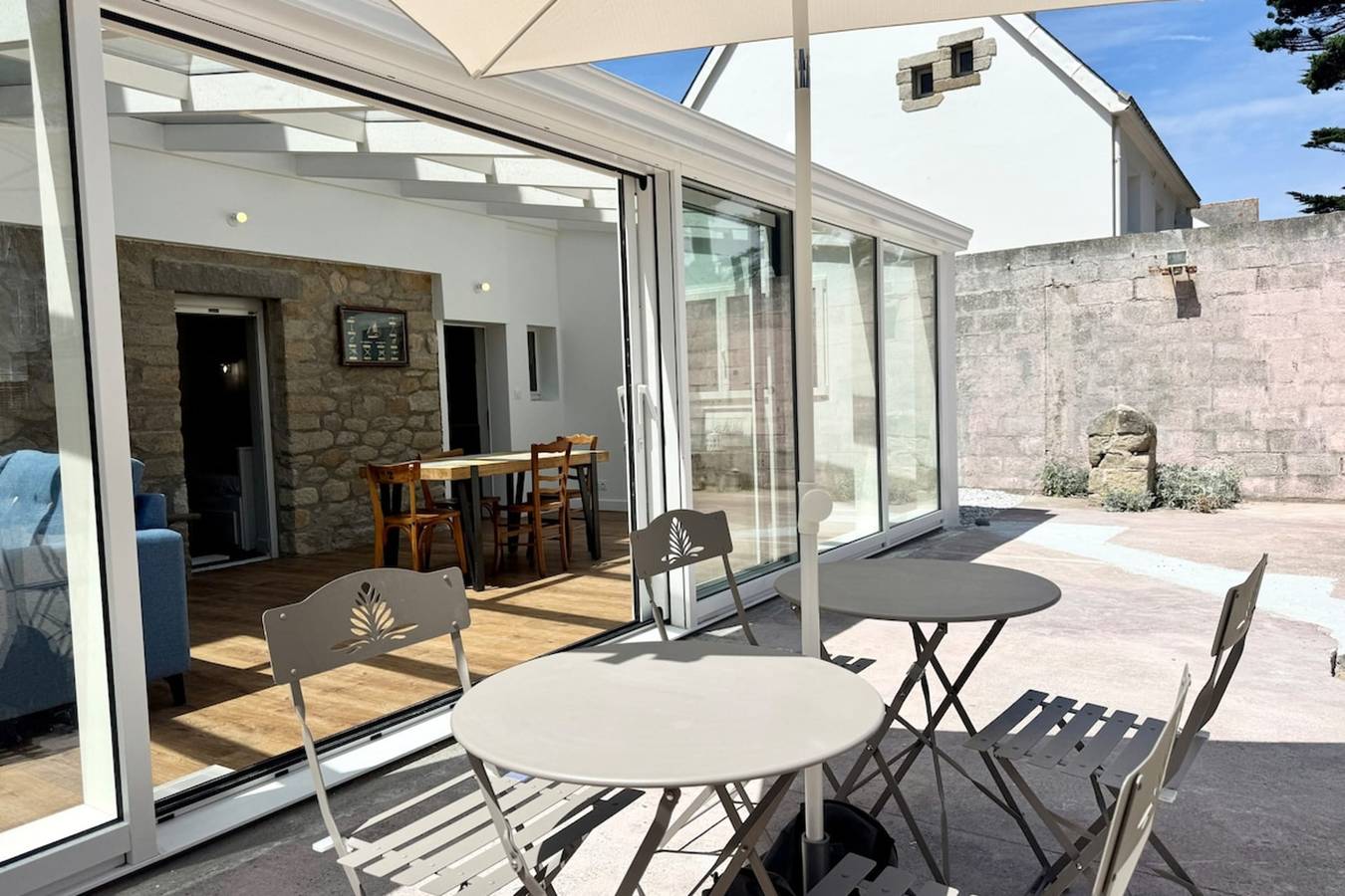 Entire apartment, 10m du sable– Déco soignée & bâtiment de caractère in Penthièvre, Saint-Pierre-Quiberon