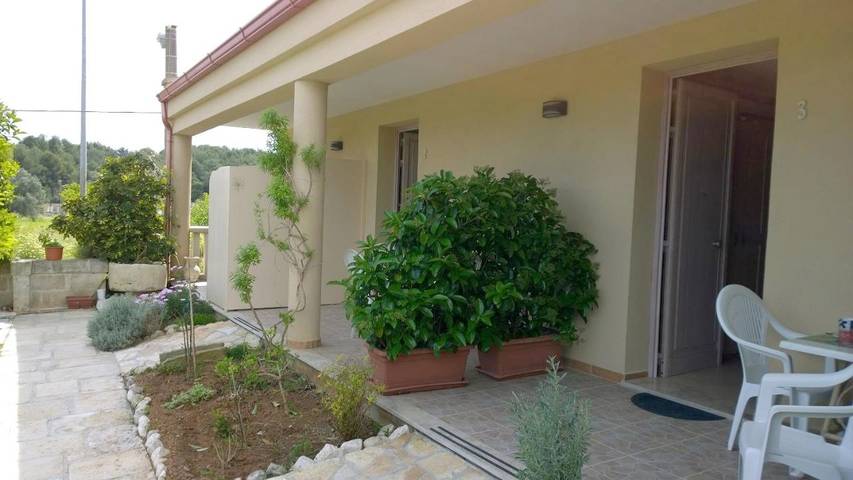 Chambre d’hôte pour 3 personnes, avec terrasse et jardin dans Région d'Otranto - 3