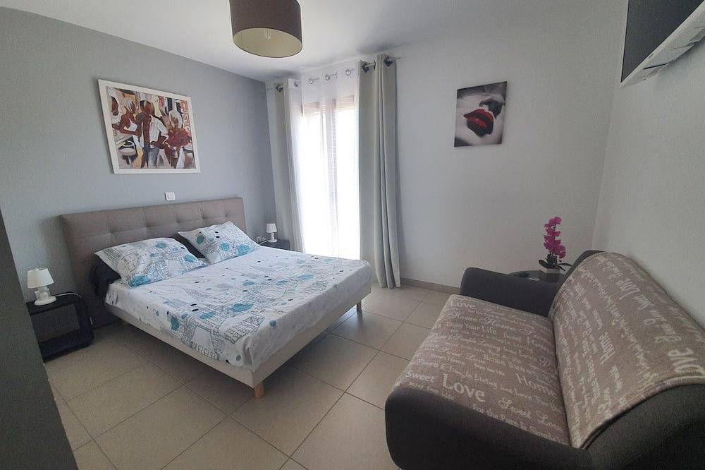 Ganze Wohnung, 1,5 km von Agosta Molini Strand und Privatparkplatz (sehr ruhig) in Albitreccia, Ajaccio und Umgebung