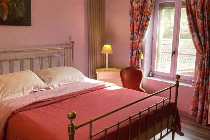 Gîte pour 2 personnes, avec piscine et jardin à Arfeuilles - 2