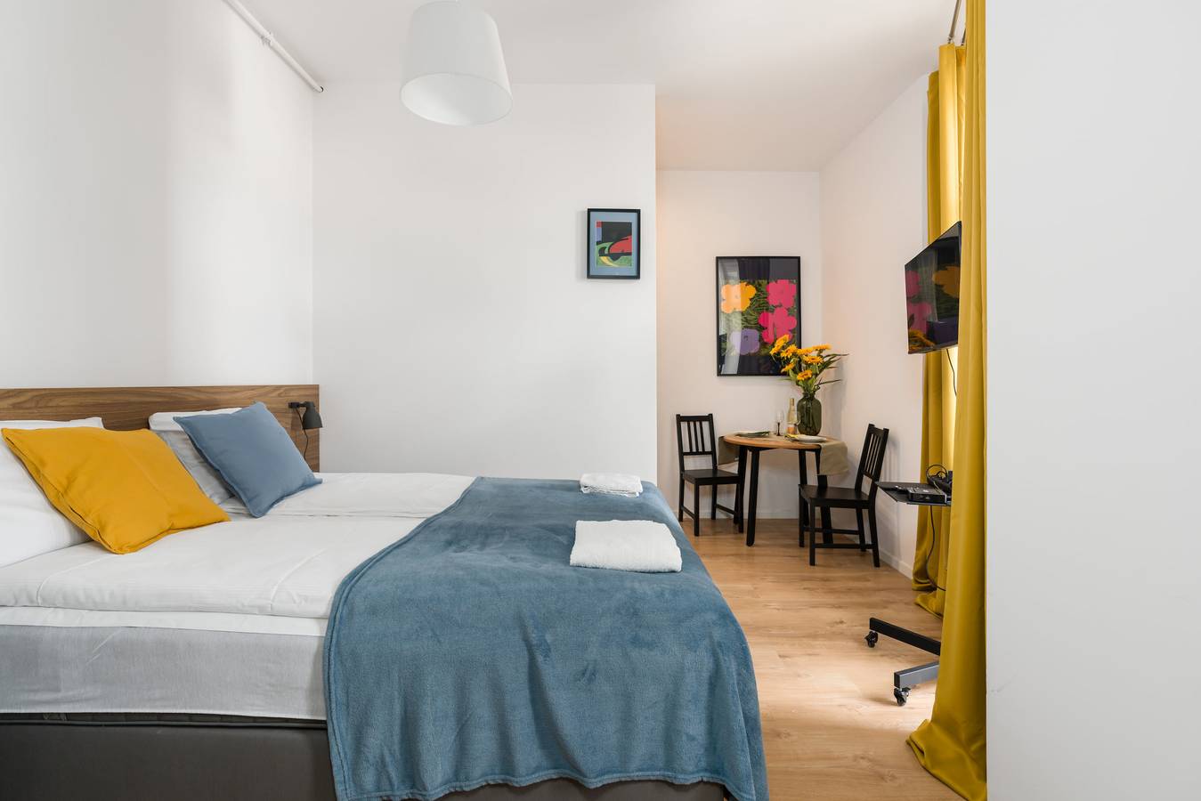 Ganze Ferienwohnung, Cozy Studio in the Center | Balcony and Close to Market Square in Posen, Großpolen