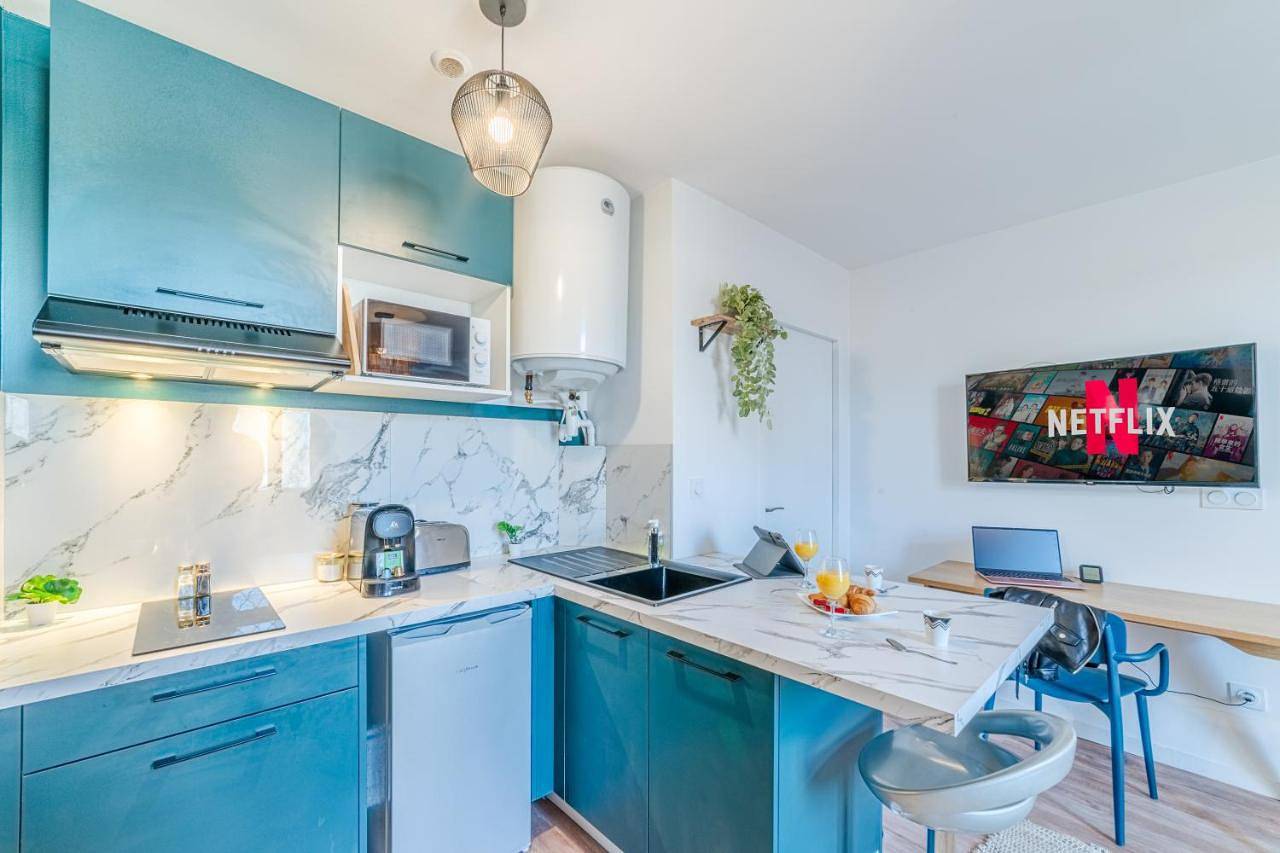 Appartement entier, One-Bedroom Apartment in Roanne, Région de Roanne