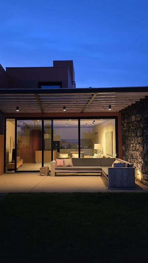 Casa rural para 6 personas, con vistas además de piscina y jardín en Ponta Delgada - 4