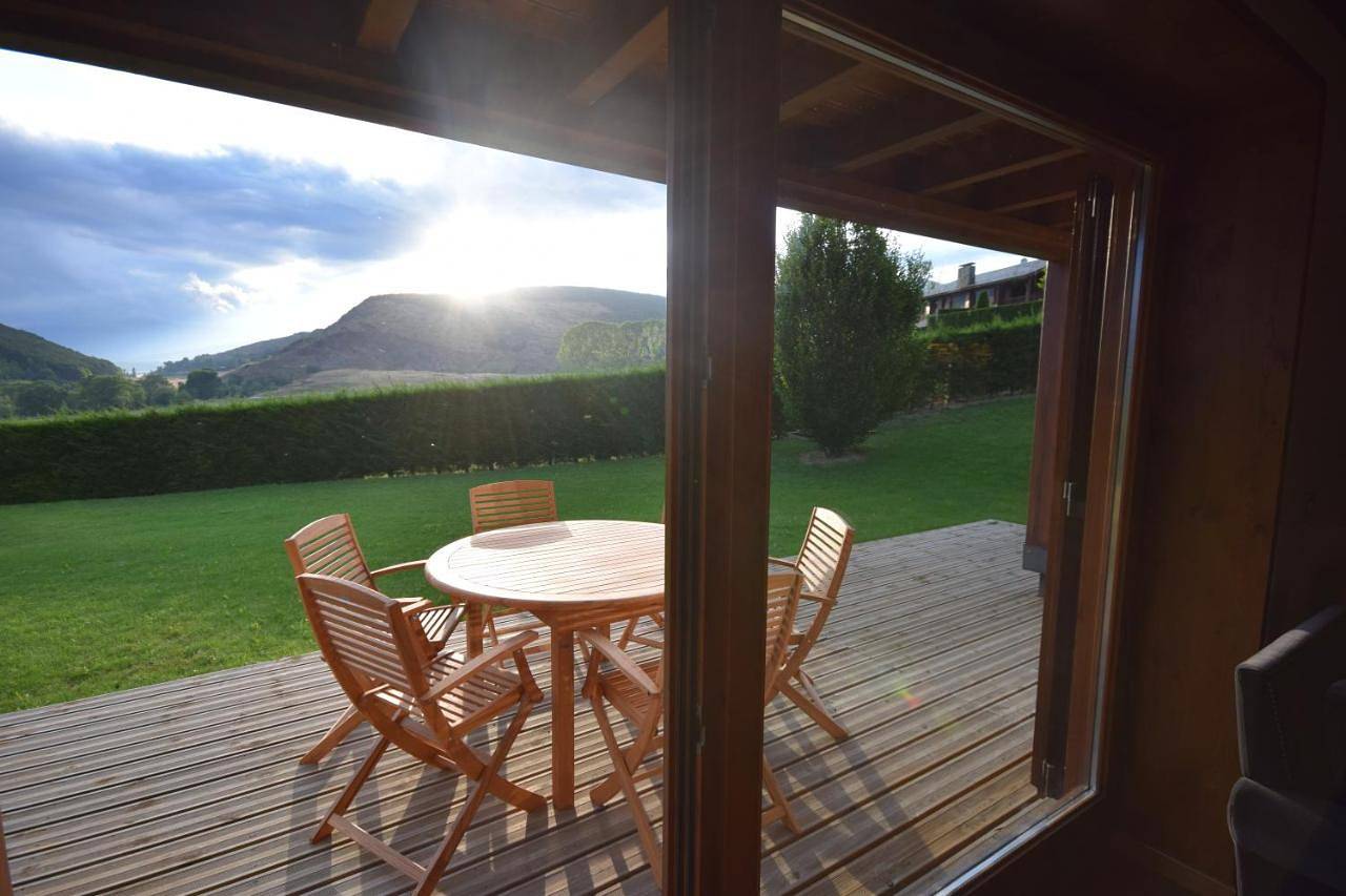 Casa Estavar Residencial in Estavar, Parque Natural Regional de los Pirineos Catalanes