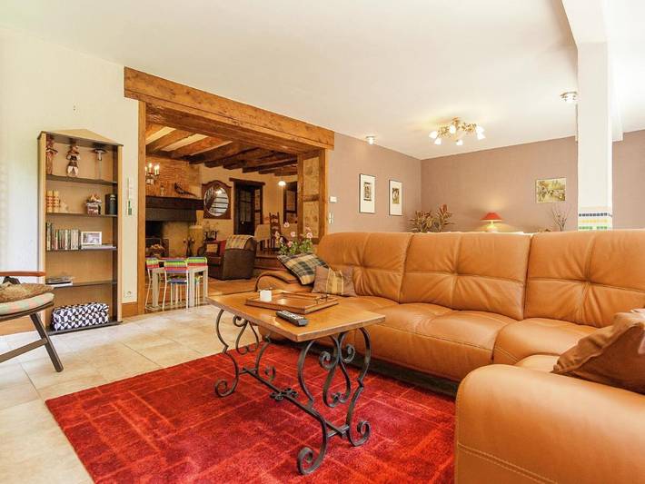 Location de vacances pour 6 personnes, avec jardin et piscine, animaux acceptés à Nantheuil - 4