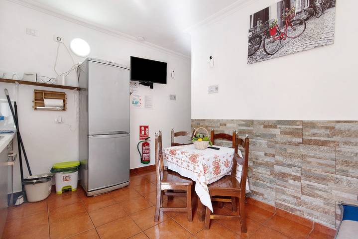 Casa de vacaciones 'Vivienda V Torres 4' con vistas a la montaña, Wi-Fi y aire acondicionado in Vega de San Mateo, Gran Canaria Norte