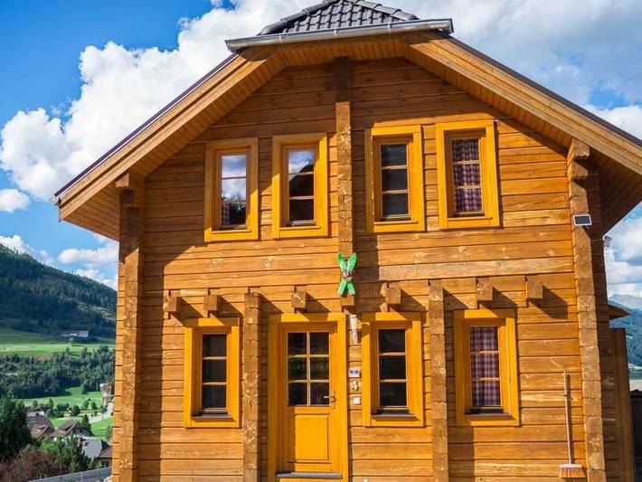 Ferienhaus für 4 Personen, mit Balkon und Terrasse im Lungau