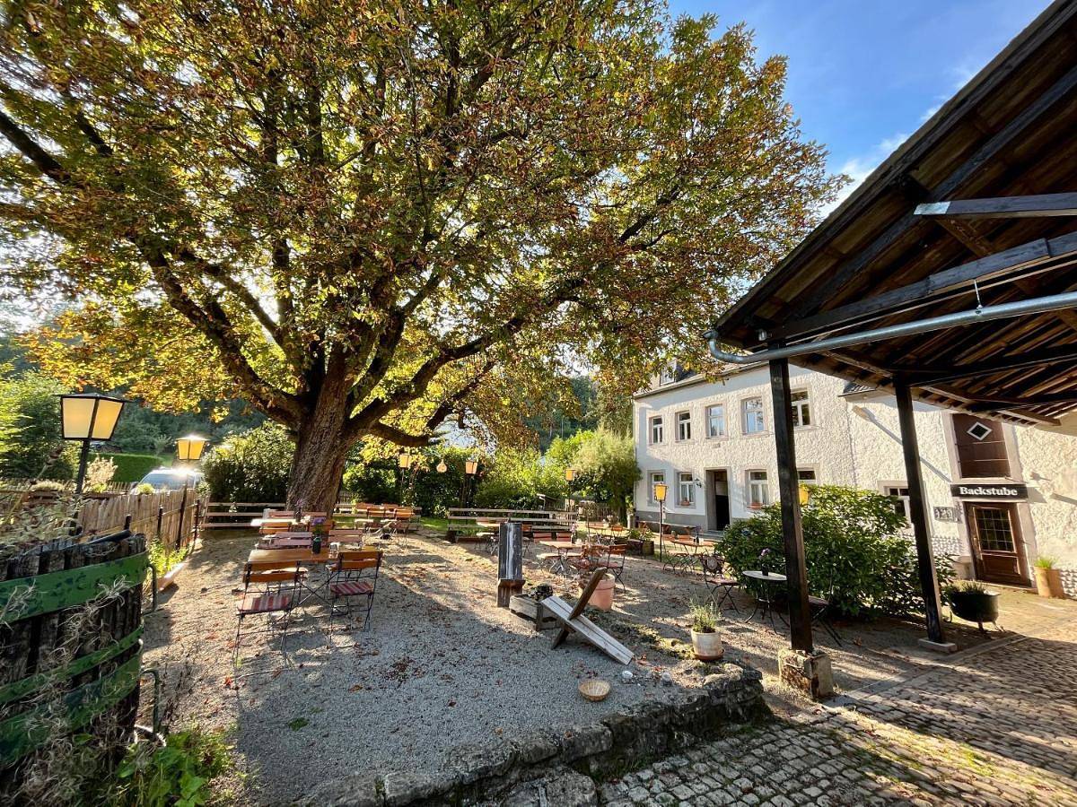 Ganze Wohnung, Hinkelshof - als Ferienwohnung - Selbstversorgerküche & Aufenthaltsräume - Südeifel, Mullerthal, Vianden in Körperich, Eifelkreis Bitburg-Prüm