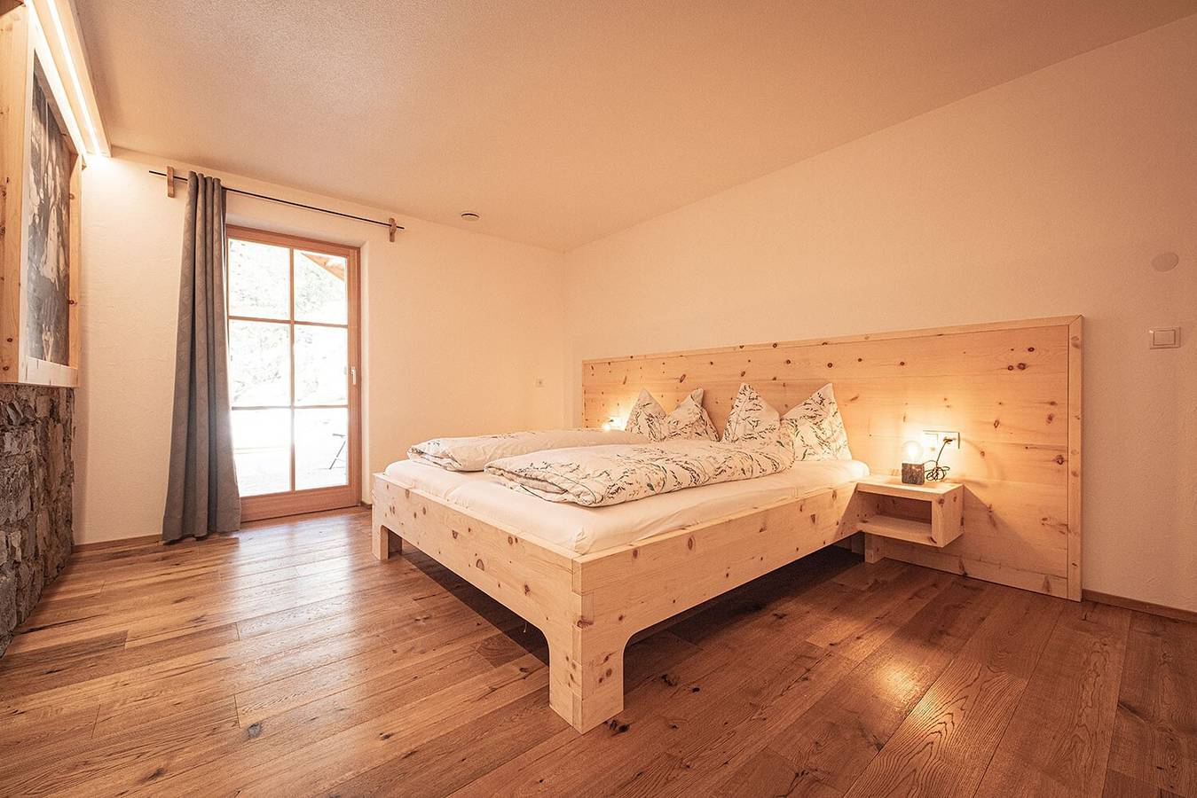 Ganze Wohnung, Ferienwohnung "Kofler Zw Den Wänden Apt Zirm" mit Bergblick, Gemeinschaftsgarten und Wlan in Ahornach, Sand in Taufers